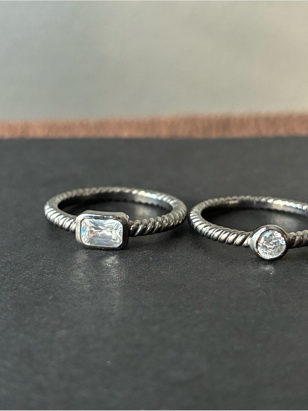 Freida Rothman Ring Set - Sz 8 - Picture 4 of 9